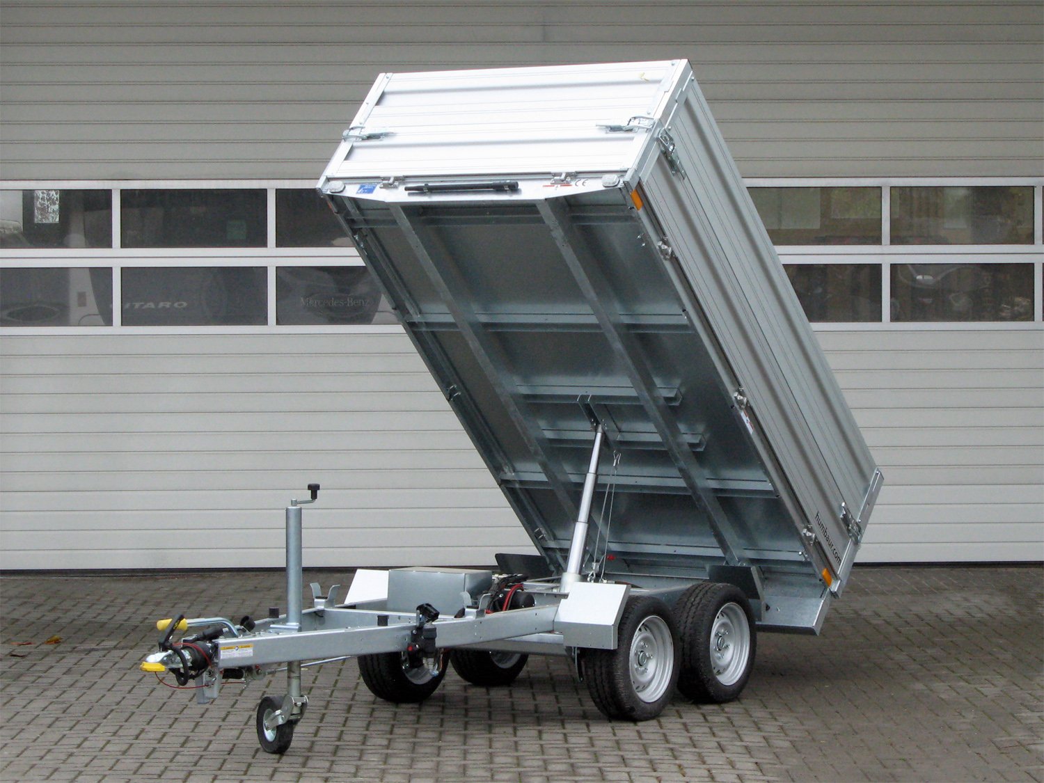 Humbaur HUK 272715 E-Pumpe und BW-Aufsatz